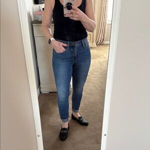 Lucky Brand Blue Mid Rise Skinny Ava jeans